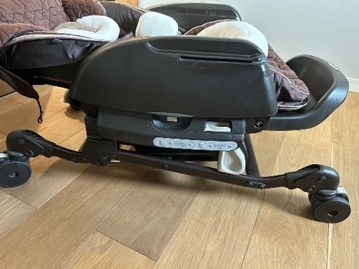 Combi ネムリラ電動バウンサー (こっとん) 長崎のベビー用品