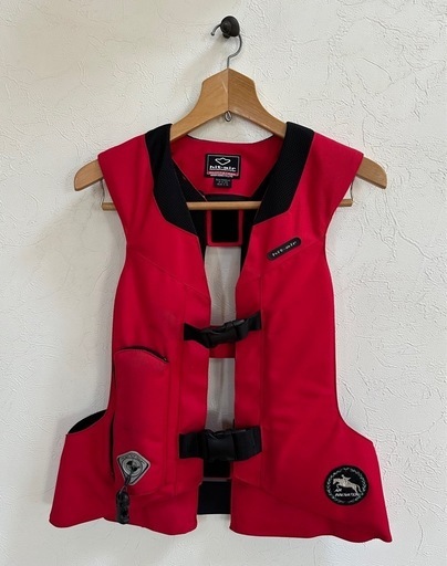 乗馬　hit-air エアバック付ベスト レッド Sサイズ