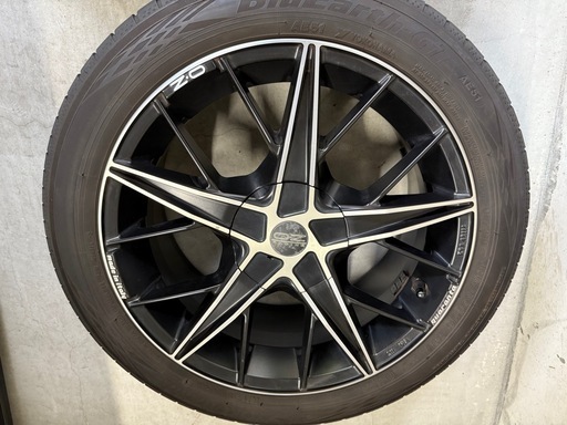OZ レーシングクワランタOZ生誕40周年記念モデルホイールタイヤ4