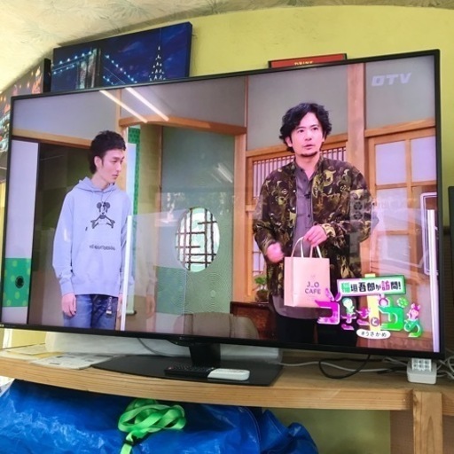 液晶テレビ　60インチ　SHARP 2020年製　8kパネル　4kチューナー内蔵(税込み)