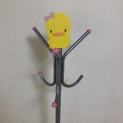 子供　ハンガー掛け　　ピンクの画像