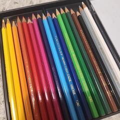 水彩色鉛筆　18色の画像