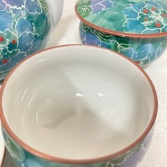 急須　　湯呑み2個セット蓋付き　花柄模様　薄い黄緑色の画像