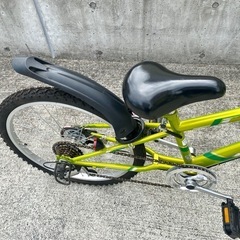 メテオストリーム 子供自転車 22インチ 中古 自転車 6段変速 の画像