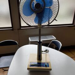 昭和家電　扇風機の画像