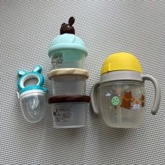 ミッキーマウスミルクケース、ビジョンマグマグ，果物おしゃぶり，3点