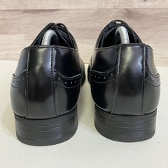 【E06】LIBERAL SHOES　メンズ 革靴 27㎝EEE 黒 美品の画像