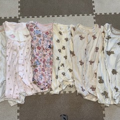 女の子ベビー14枚+スワドル＋授乳ケープの画像