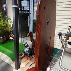 天然木大きな衝立の画像