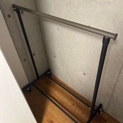 ハンガーラック