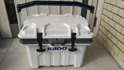 Igloo IMX24 クーラーボックス (island) 黒松のマリンスポーツの