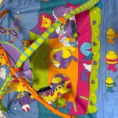 プレイマット　折りたたみ　ベビーマット　ベビージム