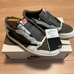 Travis Scott × Nike AirJordan1リバ...