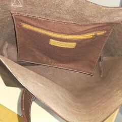 本皮トートバッグの画像