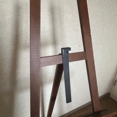 木製　イーゼルの画像