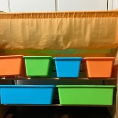 【美品】おもちゃ・絵本収納ラックの画像