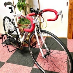 SCHWINN ロードバイク.軽量アルミボディ•F-2 R-7 •FR共700-23cの画像