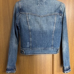 レディース　
Forever21 デニムジャケット の画像