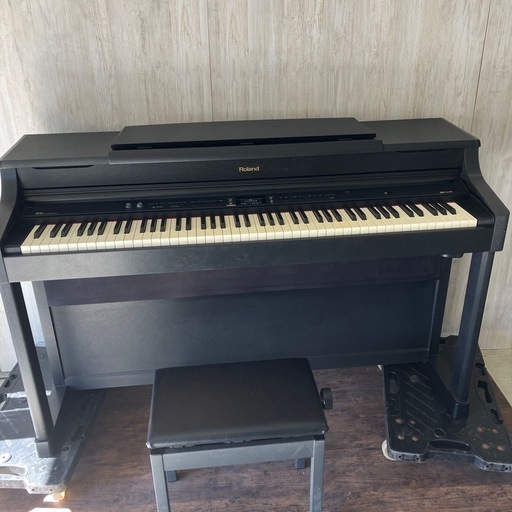 ピアノ譲ります。※取り出し作業からして下さる方
