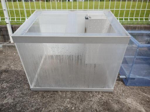 早期引き取り値下げ可能。60×45×45オーバーフロー水槽&濾過槽