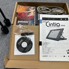 ワコム 液晶ペンタブ　Cintig 24HD DTK-2400の画像