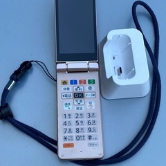 かんたん携帯　A207SH 使用期間一年未満の画像