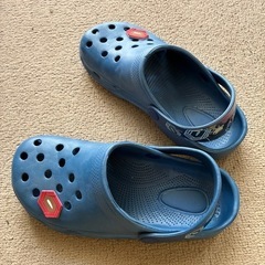 ジュニア　サンダル　　サイズMの画像