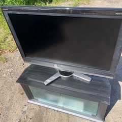 テレビとテレビ台