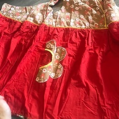 リバーシブルラップワンピ　ポケット花柄かわいいの画像