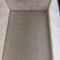 ニトリ　PPバスケット　クオーターの画像