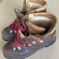 オールドスタイルの登山靴差し上げます　おおよそ26.5㎝