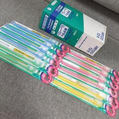 歯ブラシ(ライオンこどもハブラシ)高学年用9才〜12才　１本ずつバラ売りの画像