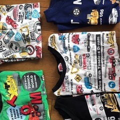 トミカセット　【衣類、水筒】