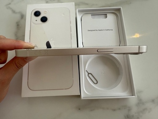 【美品】Iphone 13 256GB 海外Appleストア購入 シャッター音なし　バッテリー84%