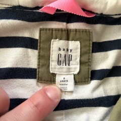 キッズ服 110 GAP ジャンバーの画像