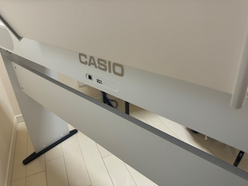 【極美品】 CASIO PriviA ピアノ ホワイト PX-S1100 白