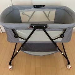 ベビーベッド