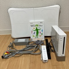 Nintendo 任天堂 Wii Fit Plus ソフト付き