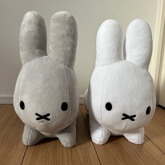 ミッフィー　ぬいぐるみ　グレー&ホワイトの画像