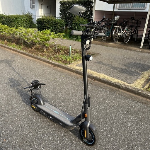 電動キックスケーター Segway Max