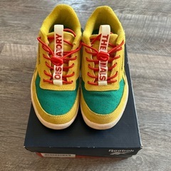 リーボック　スニーカー　23cm