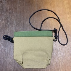 ローソンからあげくんDOD ショルダーバッグ カーキ ウサギロゴ新品の画像