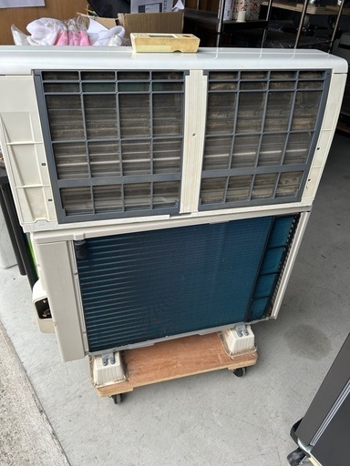 MITSUBISHI　 8畳用　2.5kwエアコン　お掃除機能付き　MSZ-EM2518E6-W 2018年製 MITSUBISHI 8畳用 2.5kwエアコン お掃除機能付き MSZ-EM2518E6-W 2018年