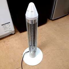 KOIZUMI 遠赤電気ストーブ KKS-0612/W サクラクーピー 2012年製の画像