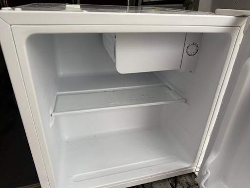 冷蔵庫　一人用　2020年　46L