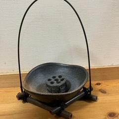 花瓶　　花を飾る陶器の置物