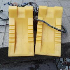 大型タイヤ止め