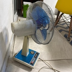 TOSHIBA　レトロ扇風機　動作確認済みの画像