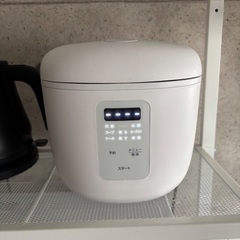 炊飯器　4合炊き