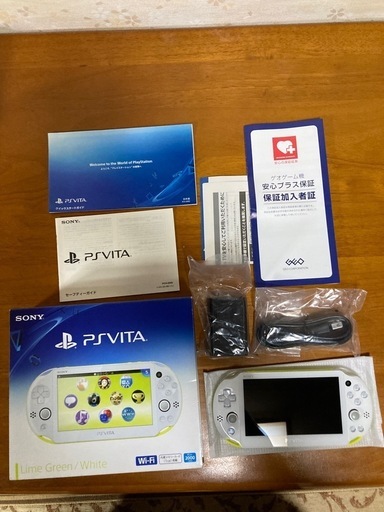 美品】PSVita 本体 PCH-2000 Wi-Fiモデル ライムグリーン